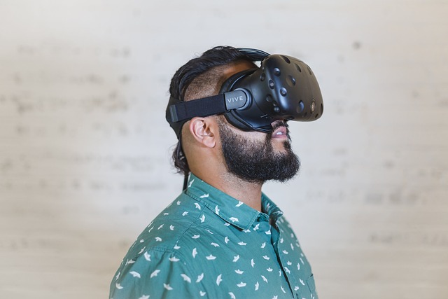 Immersive Storytelling: Narrative Design in VR